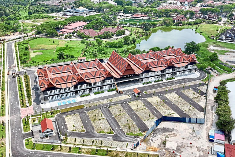 Night bazaar complex in Section 24 awaits final approval