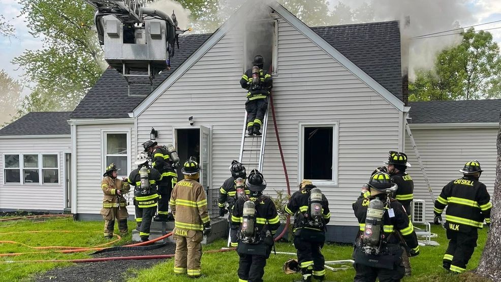 Catskill battles early morning fire; one firefighter hurt in stairway ...