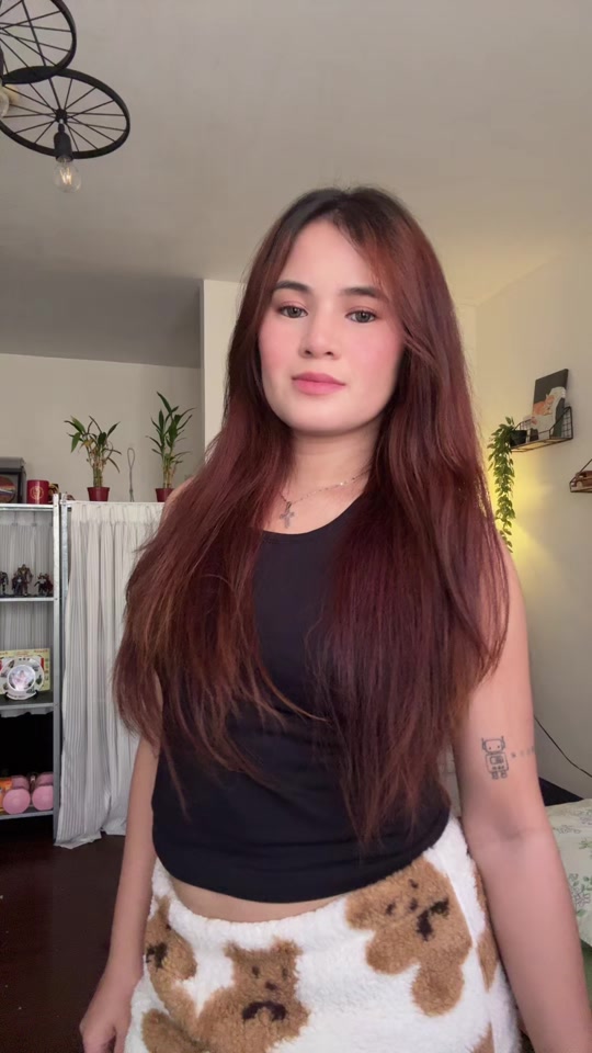 She turned simple dancing into a viral moment