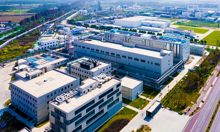 Founders of semiconductor materials supplier Hubei Dinglong become ...