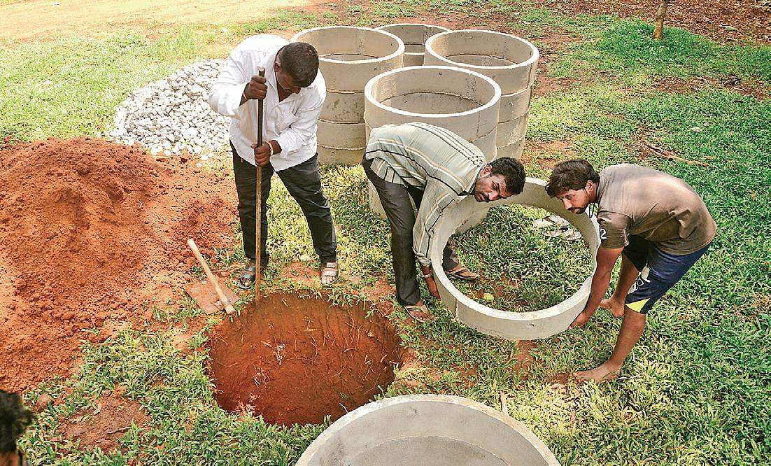 Ahead of monsoon, demand for well diggers rises in Karnataka