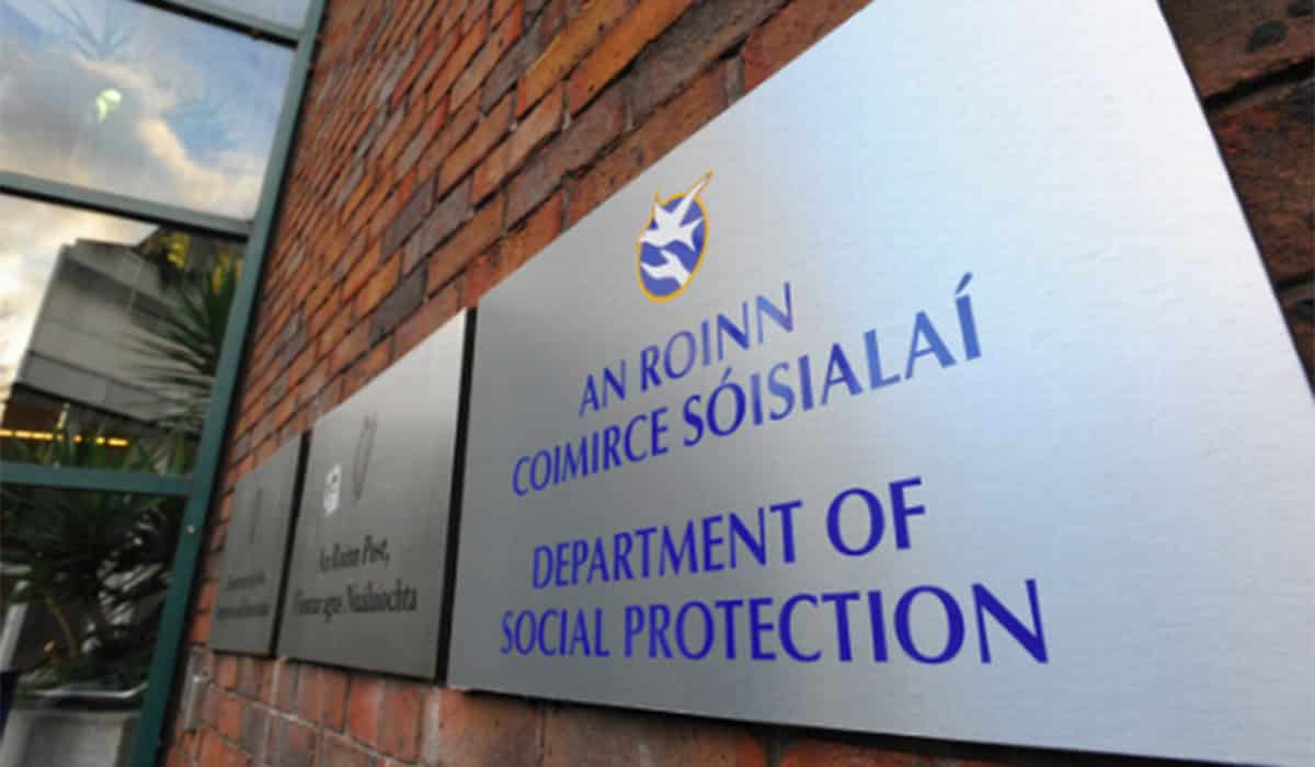 State considers scrapping 'four in seven rule' for jobseeker's allowance