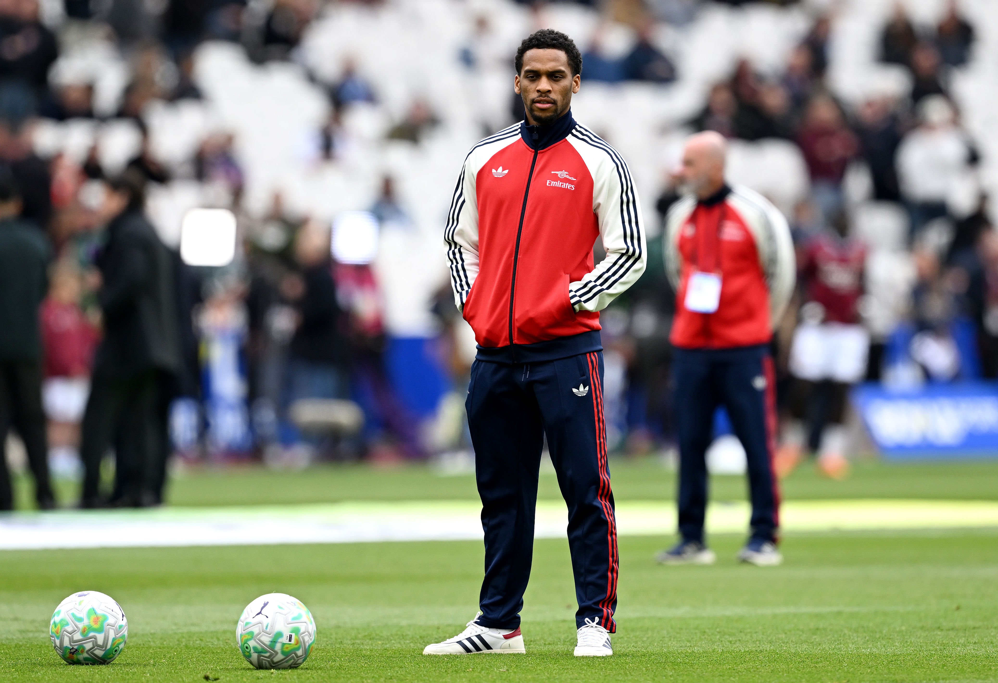 Tres posibles alineaciones del Arsenal sin White tras el revés por lesión.