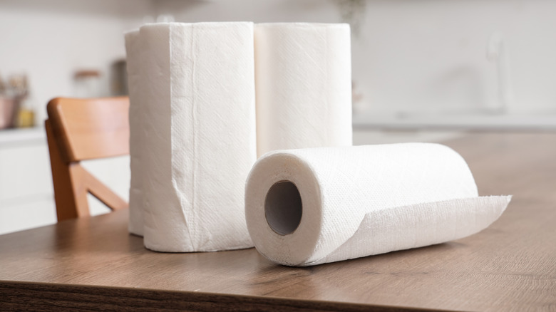 Turn paper towel rolls into cute basket storage to use in the home