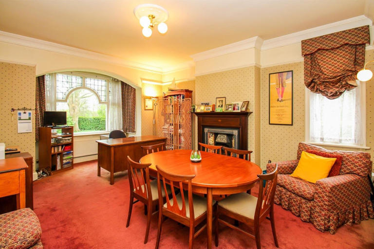 Inside a £655,000 Pontefract home with expansive gardens and ...