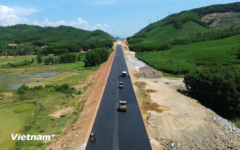 Hơn 3.800km đường cao tốc đã được đưa vào khai thác, thông xe kỹ thuật