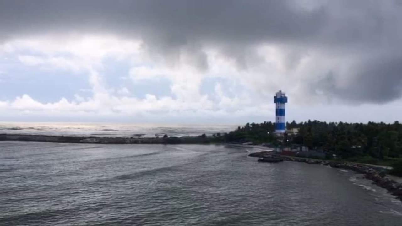 Kerala rains: IMD issues yellow alert in Kerala amid heavy rain and ...