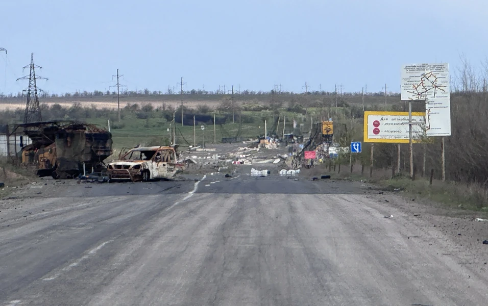 Russia steps up Pokrovsk assaults amid fragile truce