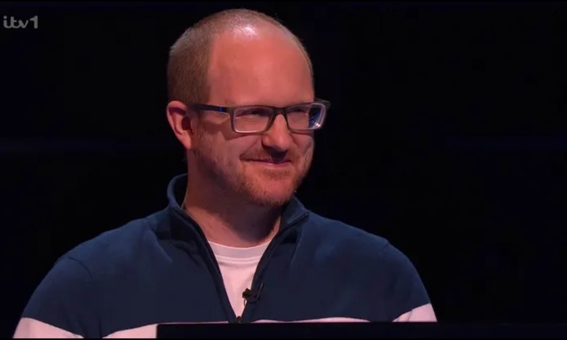 Who Wants to Be a Millionaire contestant leaves with £500k after being ...