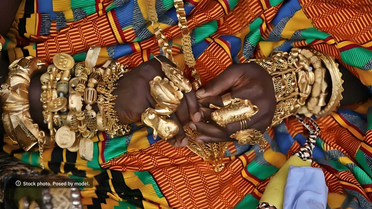 Prominent Ghanaian chief reportedly shoots himself during traditional ...