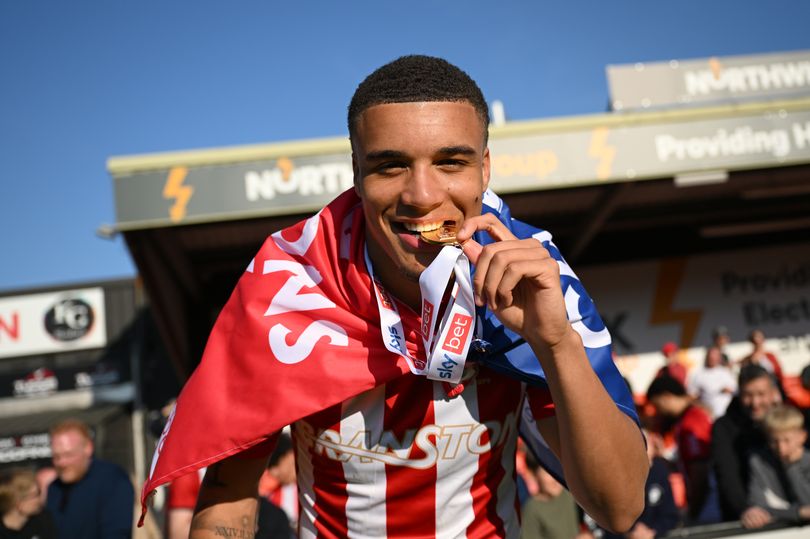 Lincoln City title success for former Hamilton Accies star as he ...