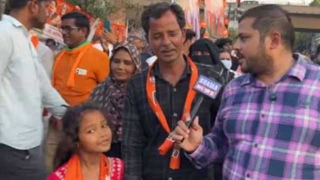 Muslims from UP allegedly paid Rs 300 each to attend Modi's Hyderabad rally