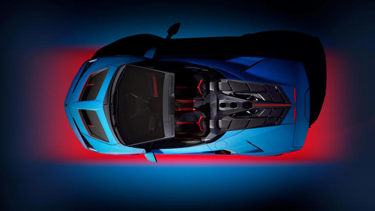 Lamborghini Fenomeno Roadster introduced as brand's most powerful drop-top