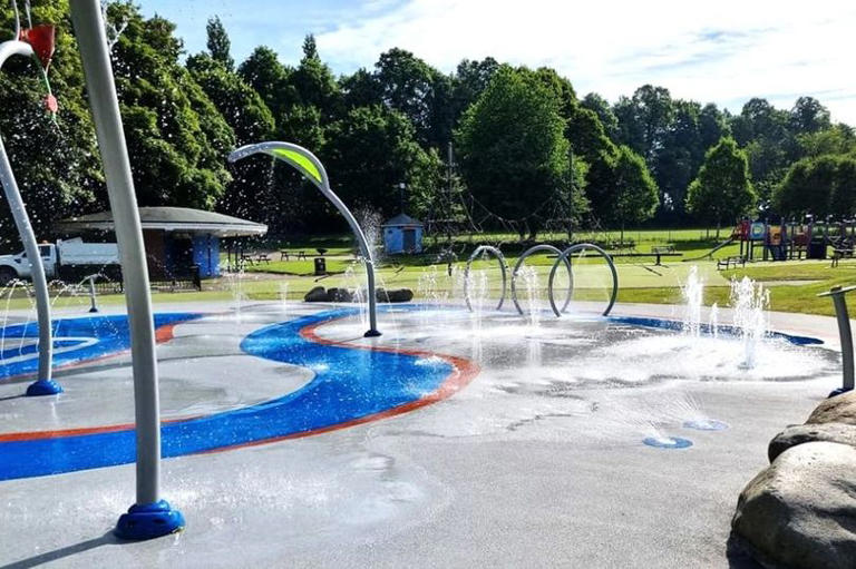 Splash pad and paddling pool opening times around Birmingham for summer ...