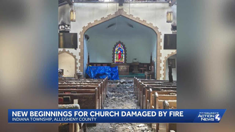 Indiana Township church holds service after fire destroys building