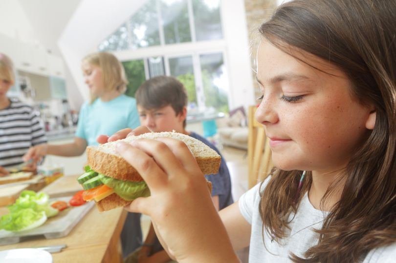 Food eaten by most Brits linked to '19 percent higher risk' of heart ...