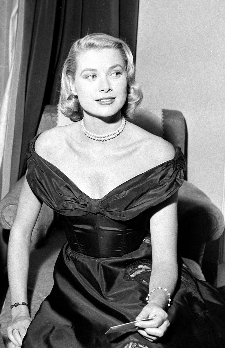 Cannes 1955: Grace Kelly e Sophia Loren, la vera Palma d'Oro fu sul red ...
