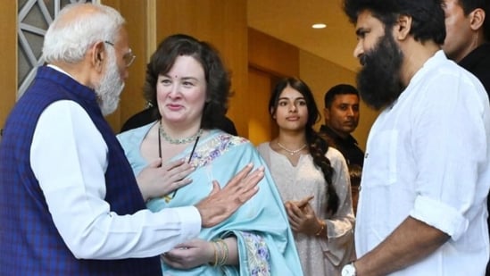Pawan Kalyan's wife Anna Lezhneva makes this promise to PM Narendra ...