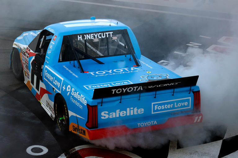 What channel is the NASCAR Truck Series at Dover on today? Time, TV ...