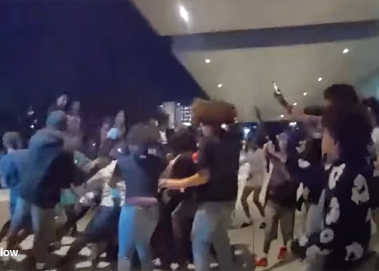 Video shows chaotic teen takeover in Florida