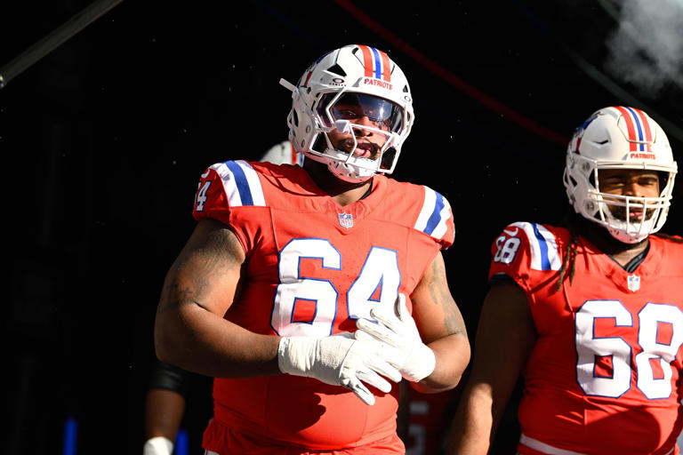 Forgotten Patriots OL starter reportedly signing with NFC team