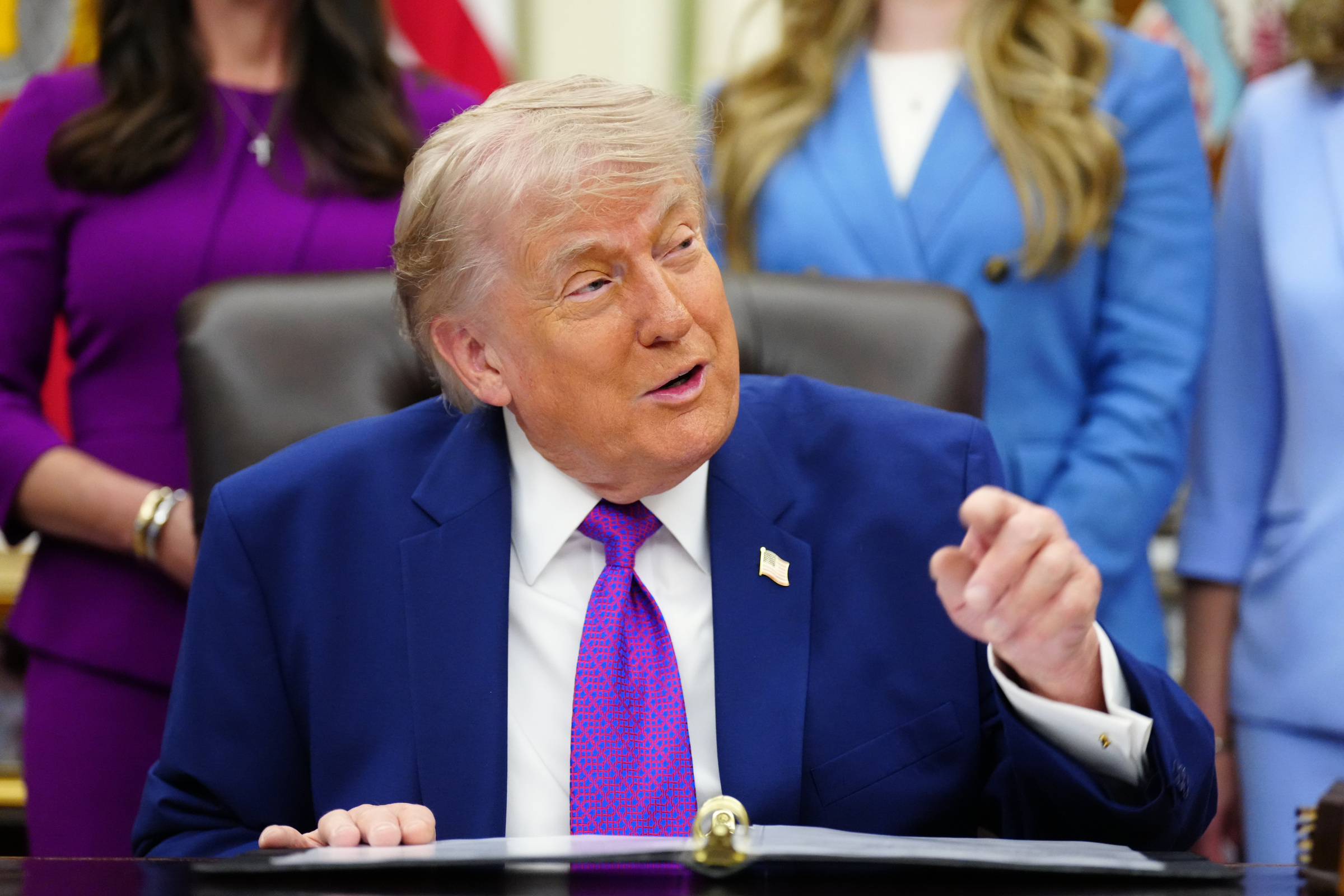 Ông Trump cáo buộc Iran 'bội ước'