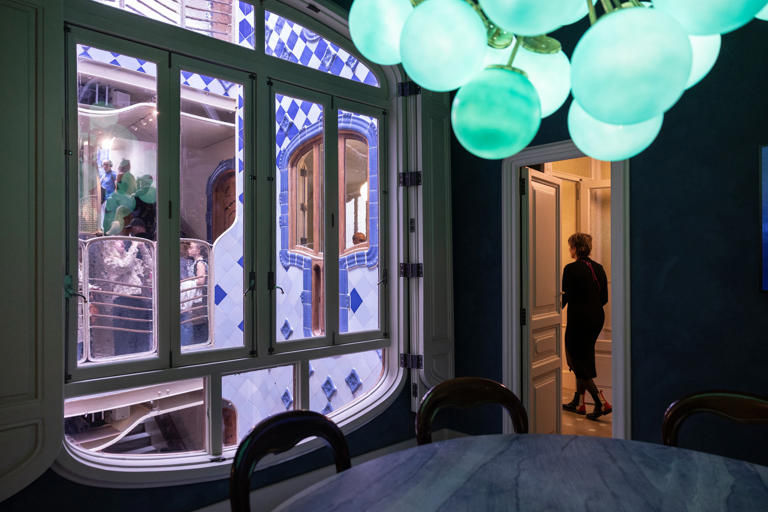 Una de las estancias de la tercera planta de la Casa Batlló.