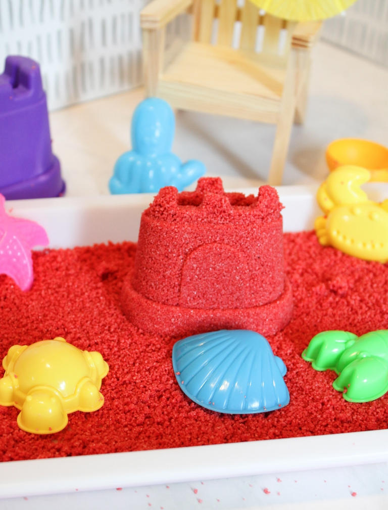 Kinetic sand recipe you can make at home