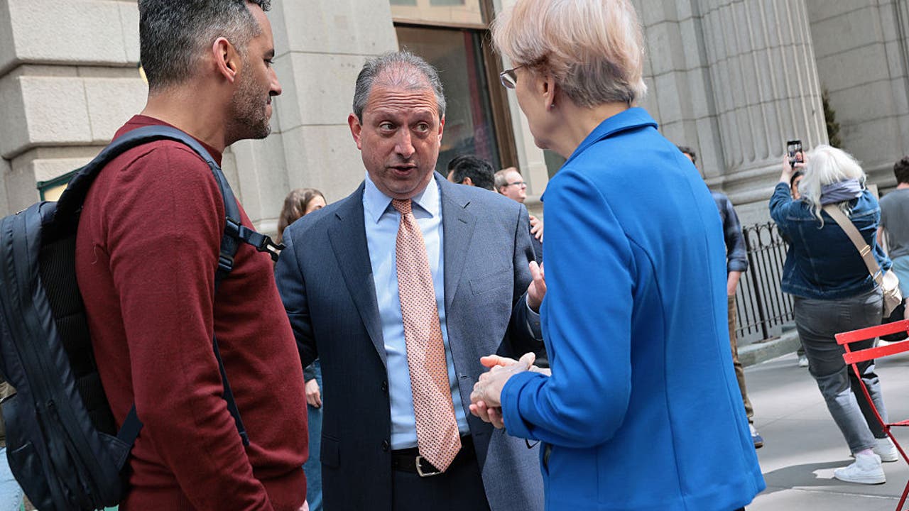 NY-10 primary election: Goldman faces Lander