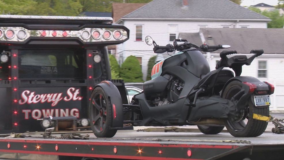 Man on 3-wheeled motorcycle shot to death in Providence