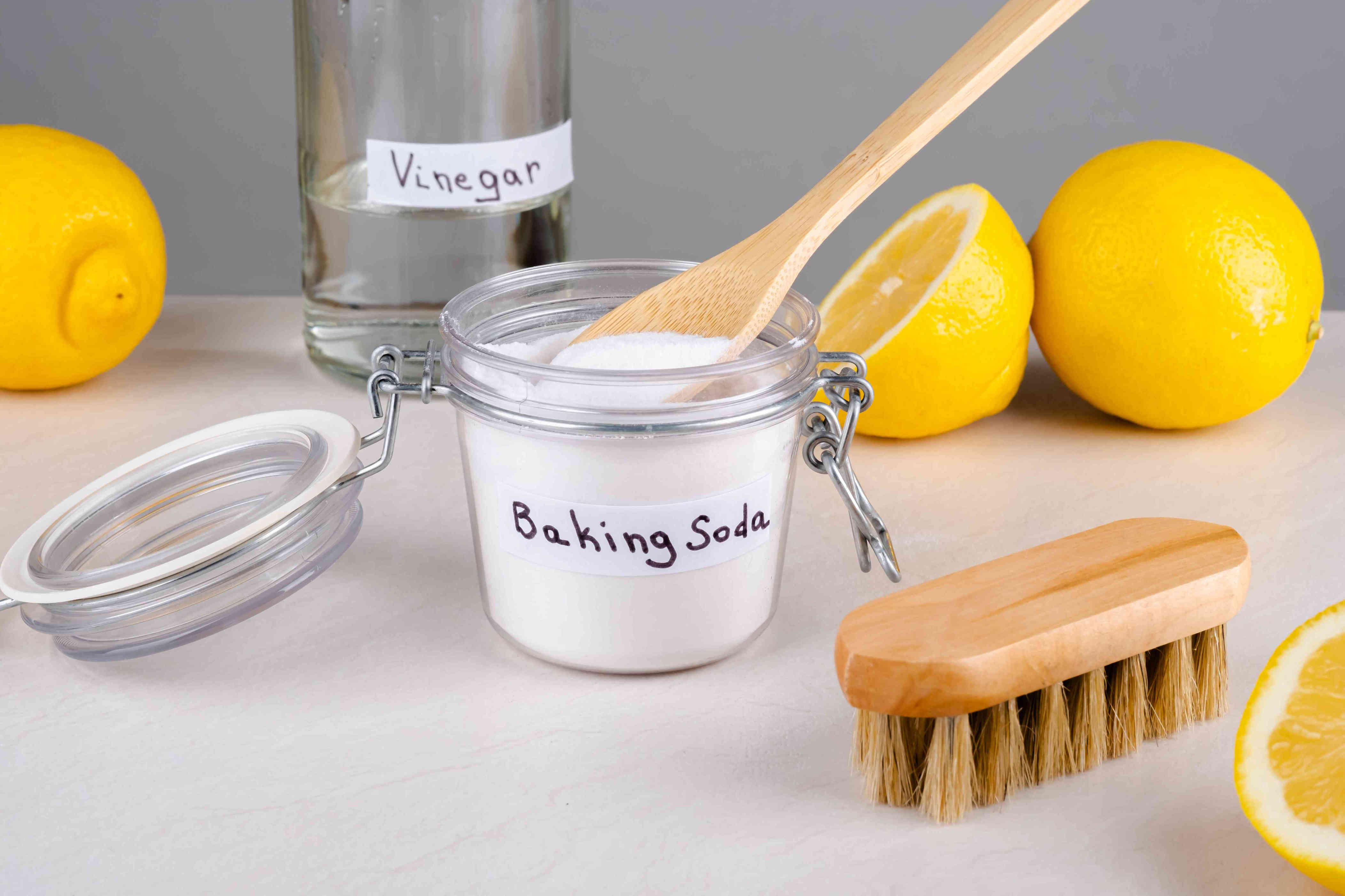 Why you should stop mixing baking soda and vinegar to clean, according to a scientist