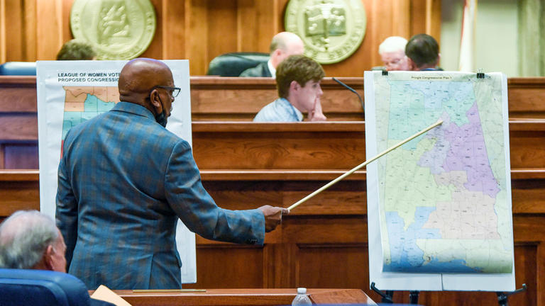 Alabama’s request to block redistricting ruling denied, case sent back ...