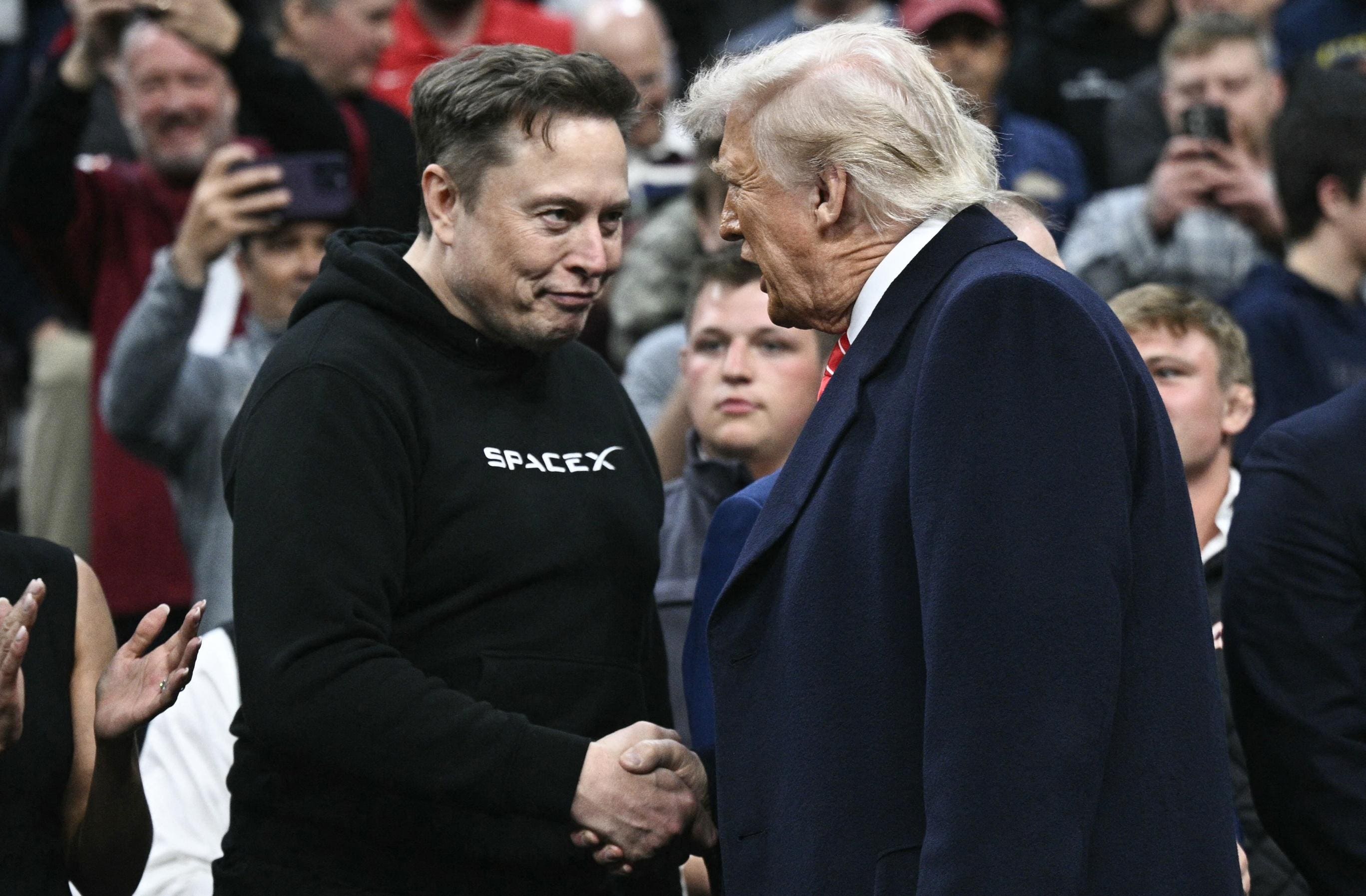 Trump Reportedly Invites Billionaire Delegation To China For Xi Meeting