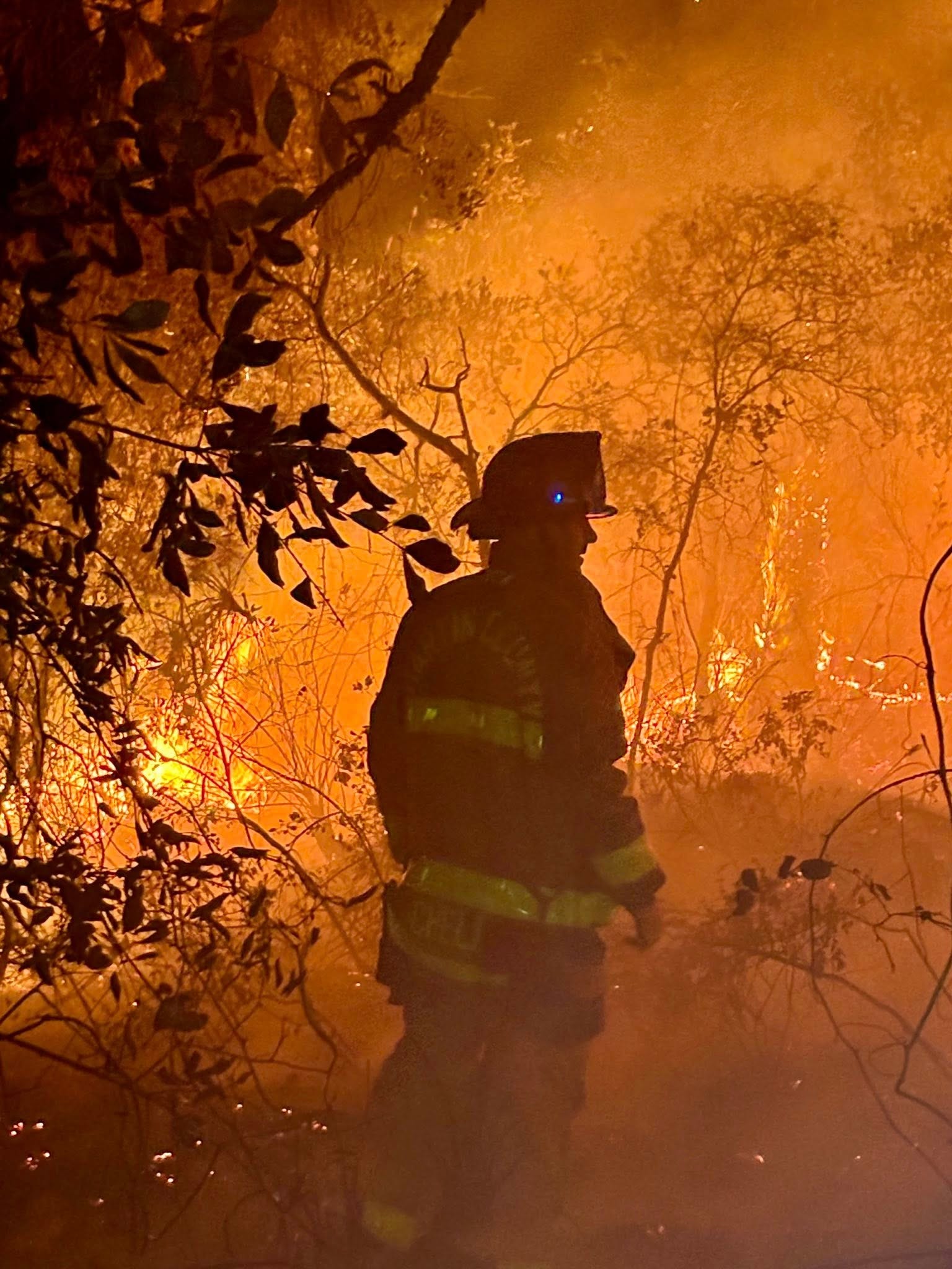 Drivers may see smoke near roadway from brush fire in Florida
