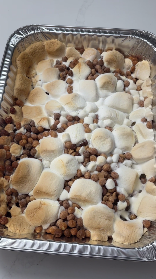Simple no bake dessert bars with rich peanut butter flavor