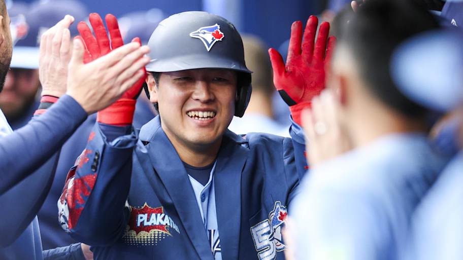 Blue Jays notes: Skid snapped, more injury scares, Kaz breaking through