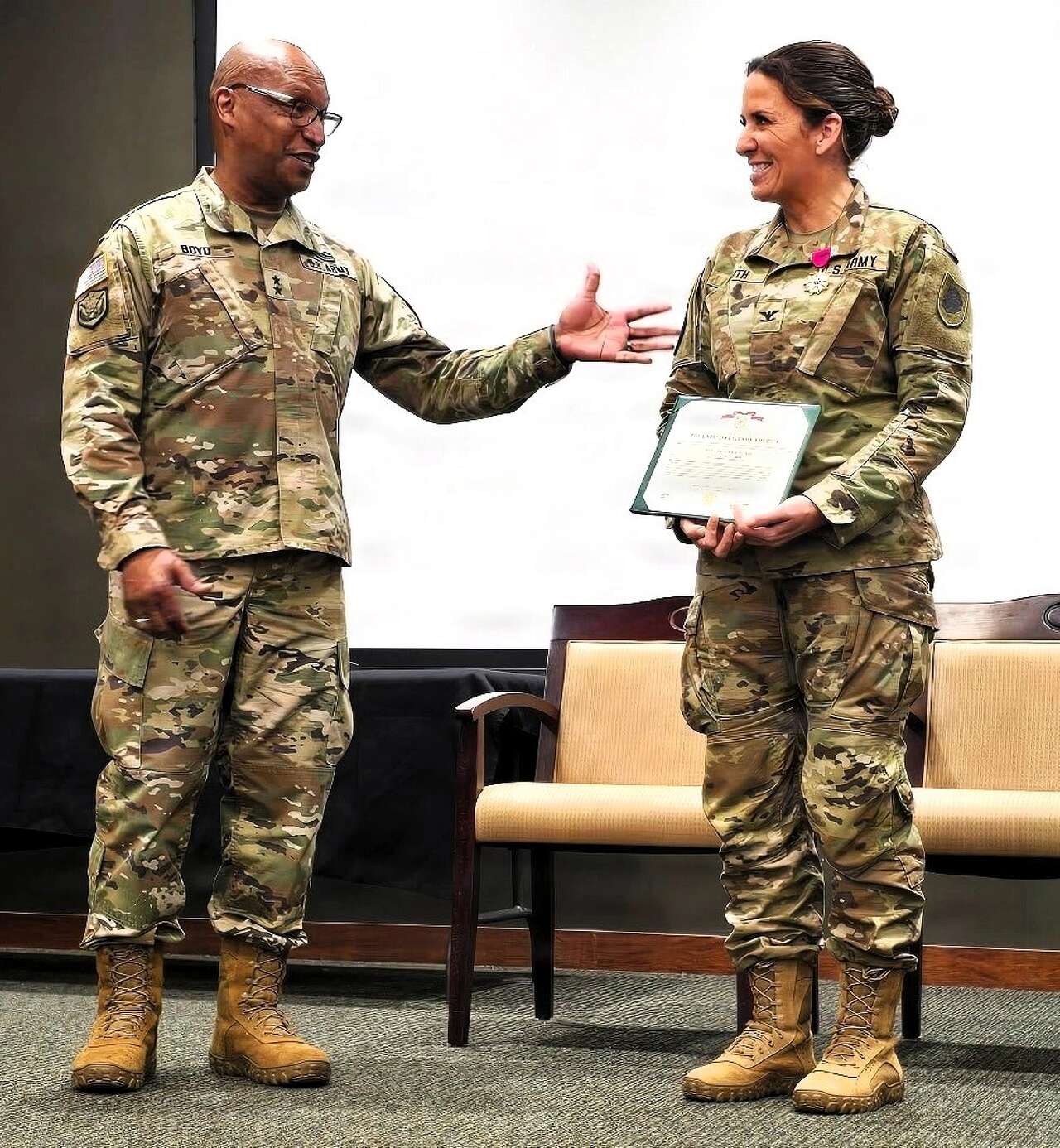Illinois Army National Guard awards Legion of Merit to Col. Sarah Smith