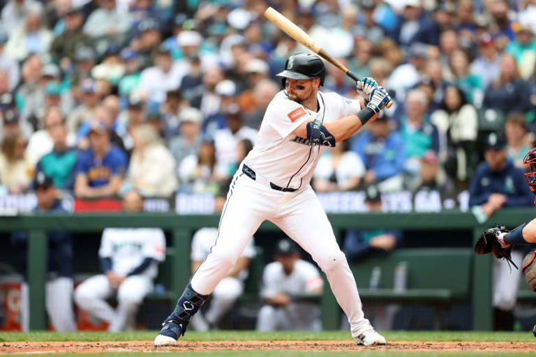 Seattle Mariners Cal Raleigh moves down in the order