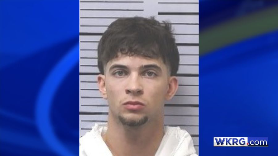 ‘They were friends, like close friends’: New details in deadly Mount ...