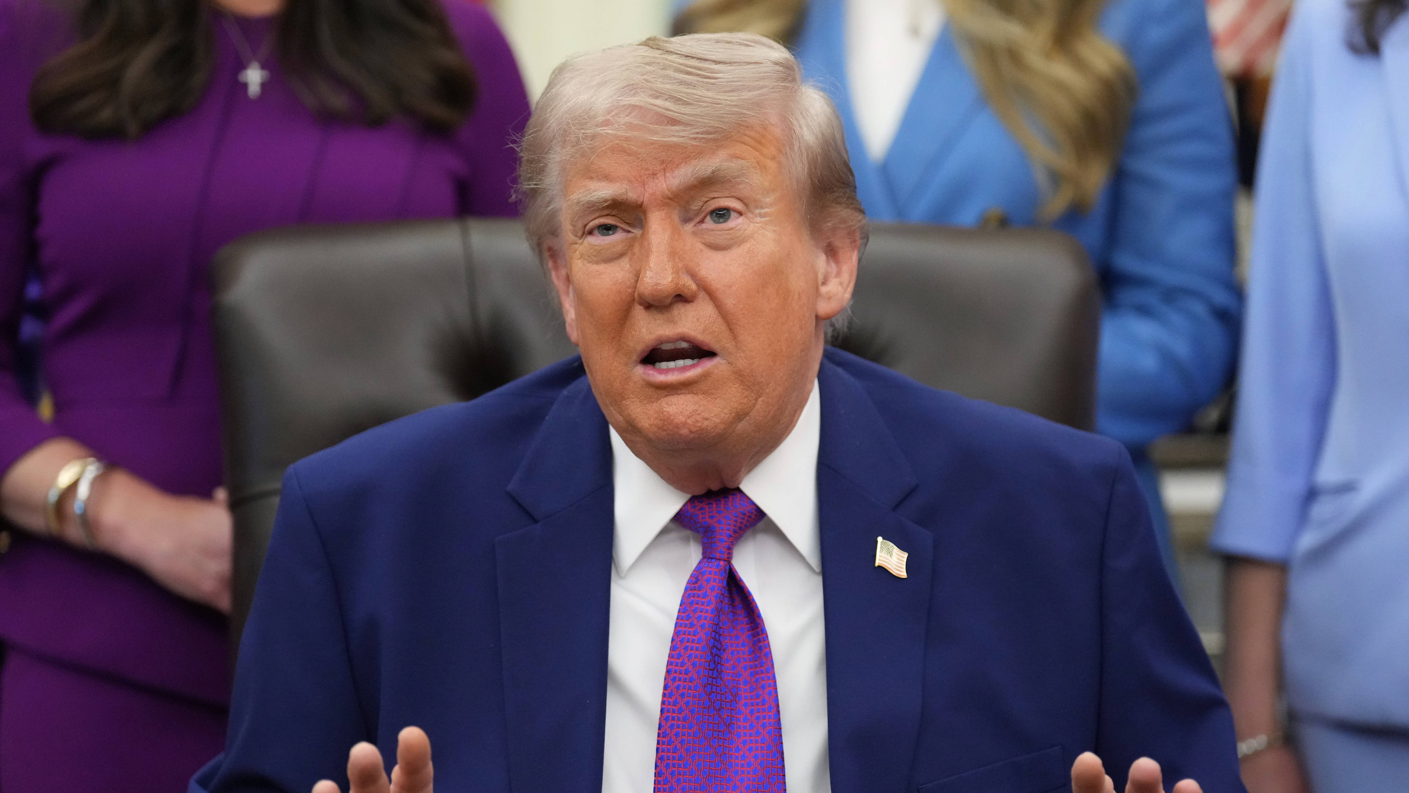 Trump to cut federal fuel tax as motorists count cost of Iran war at ...