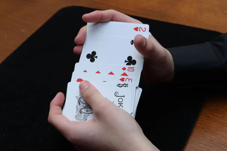 The best magic show in the world is in NYC — but you won’t find it on ...
