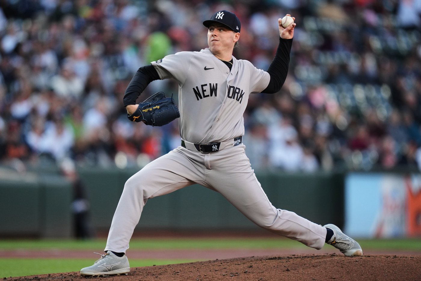 Weathers loses no-hitter in 7th before Mayo's 3-run homer carries ...