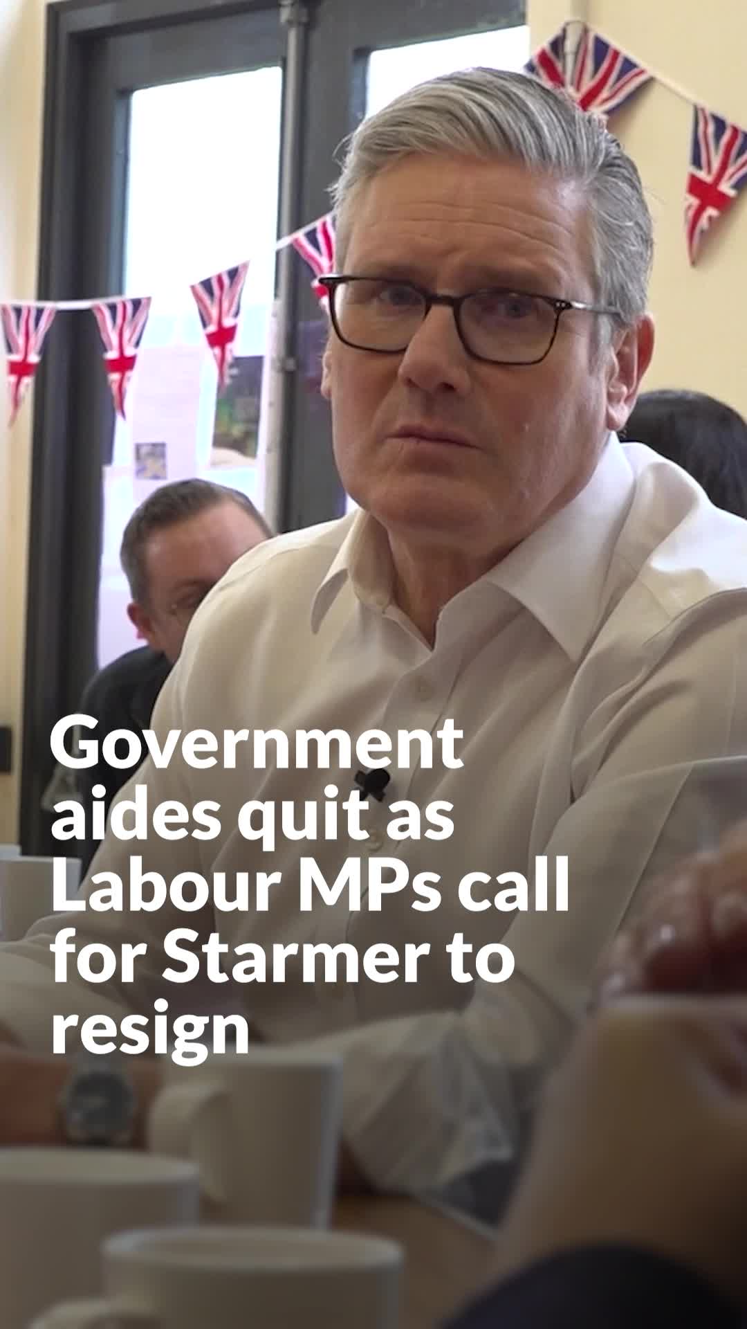 Government aides quit as scores of Labour MPs call for Starmer to resign