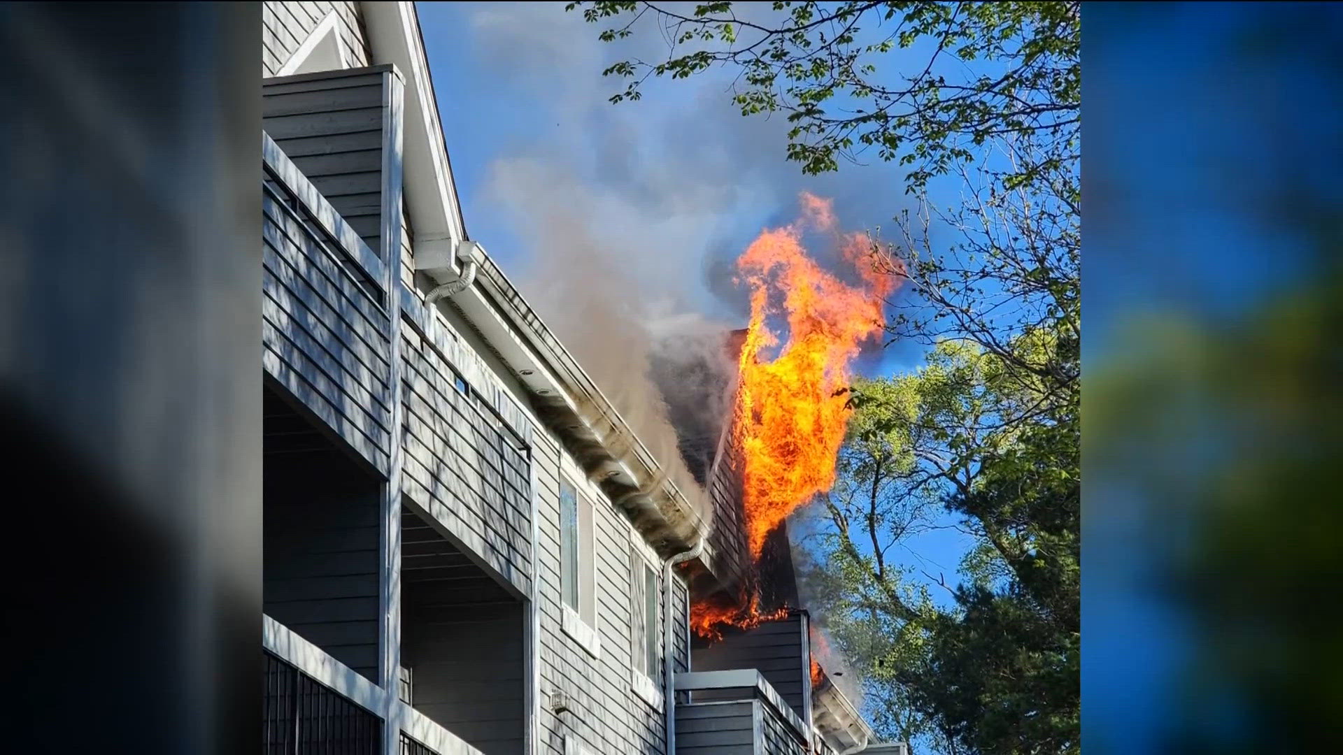 Bloomington firefighters rescue many apartment residents from balconies ...