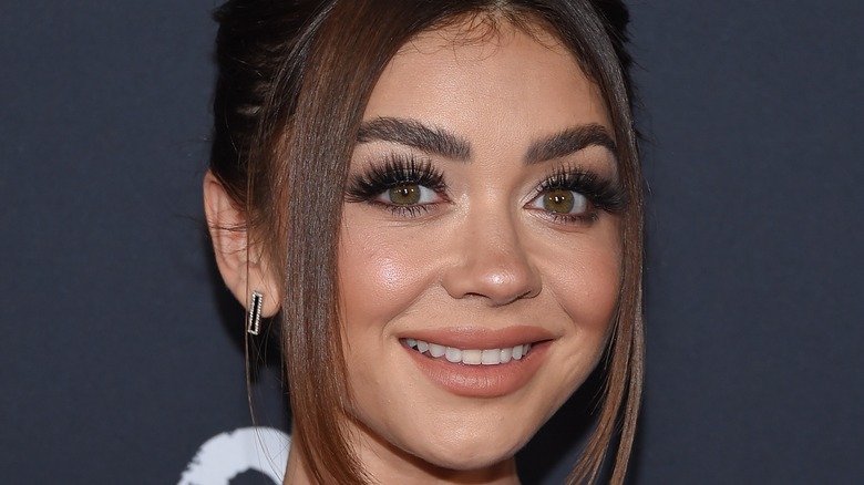 5 hair colors that effortlessly highlight hazel eyes