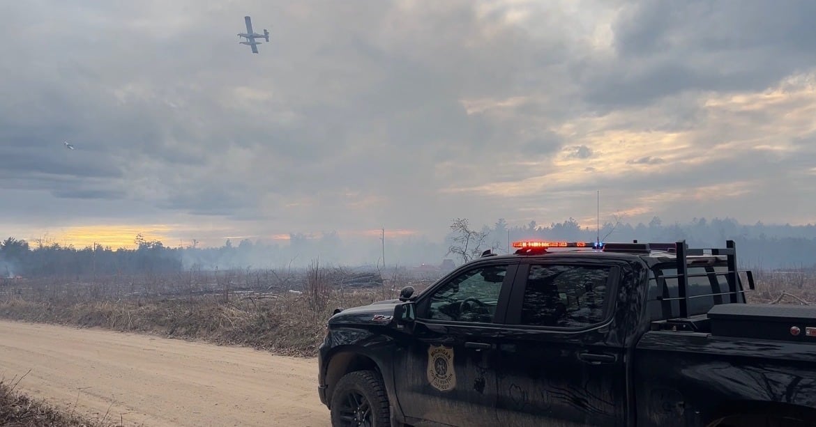 Crews continue to battle 195-acre wildfire in Northern Michigan