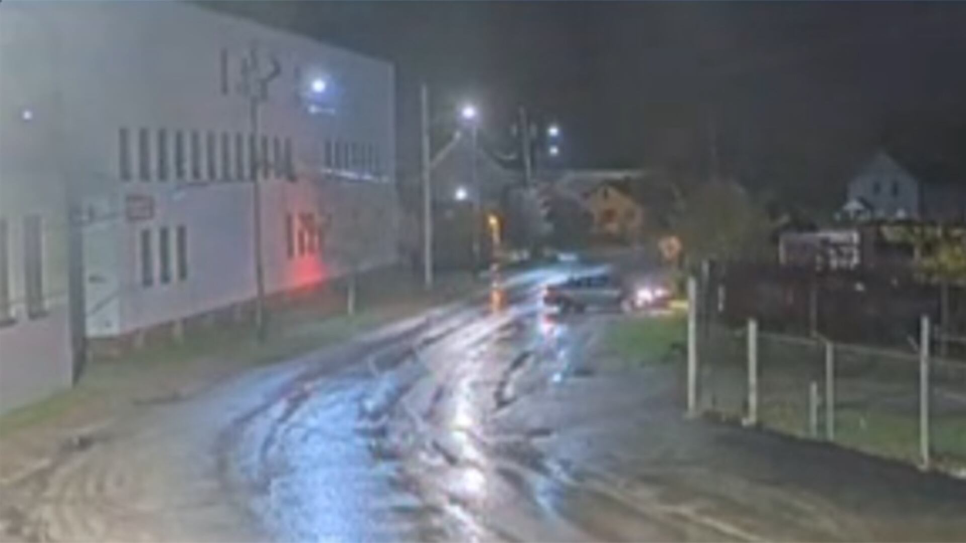 Rutland police seek driver who hit road sign, fled scene