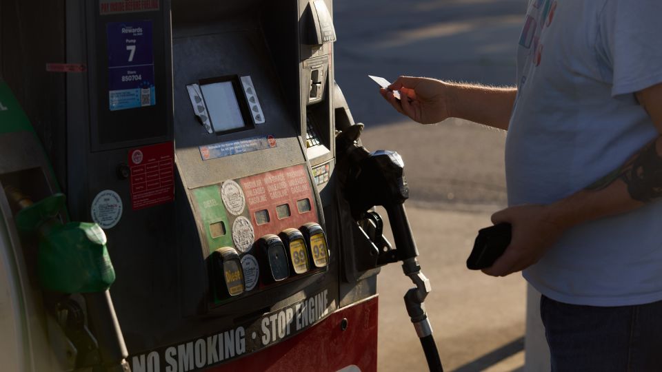 Trump wants to lift the federal tax on gas. But don't expect much ...