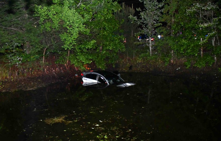 4 injured after car goes airborne, crashes into Colleton County pond