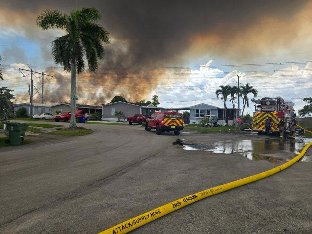 Smoke fills Florida sky as Max Road Fire erupts in Everglades